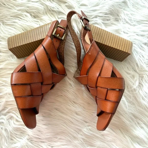 JustFab Cognac Strappy Block Heels 5.5 - Picture 7 of 11
